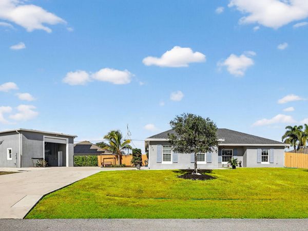 375 SW Alcan Drive , Port St. Lucie, FL 34953