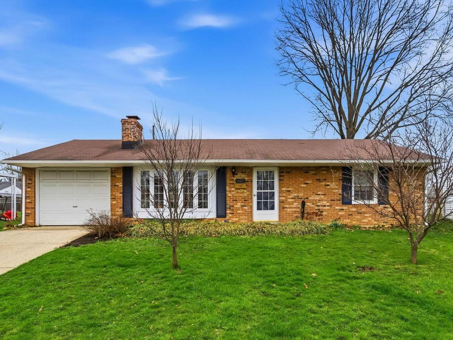 427 Canfield Drive , Columbus, OH 43230 Photo 1