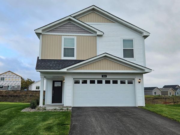 518 Spruce Court N, Cambridge, MN 55008