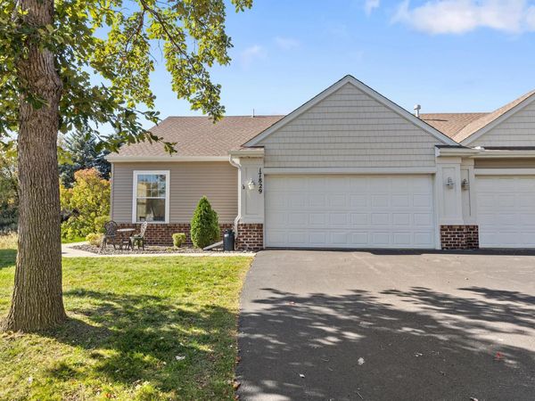 17829 38th Avenue N, Plymouth, MN 55446