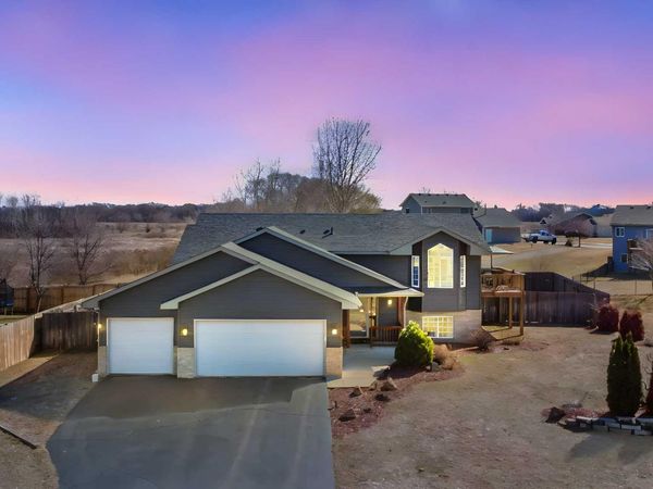 683 Eagle Lake Road S, Big Lake, MN 55309
