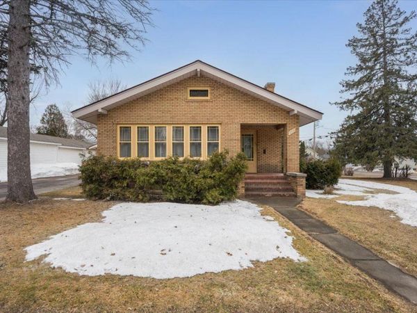 405 4th Street , Cloquet, MN 55720