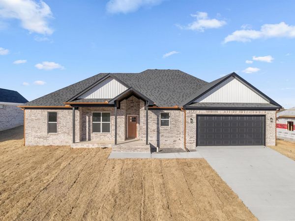 221 Michelle , Beebe, AR 72012