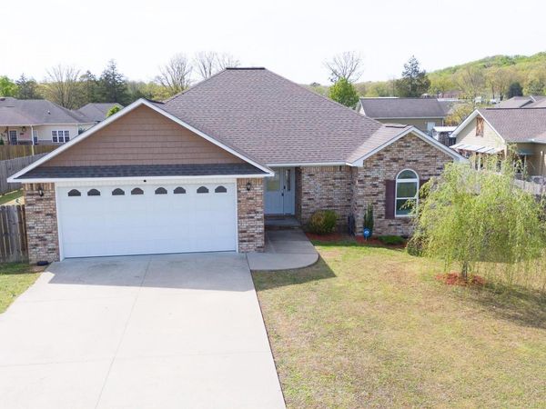 2041 Polk Bayou Loop , Batesville, AR 72501
