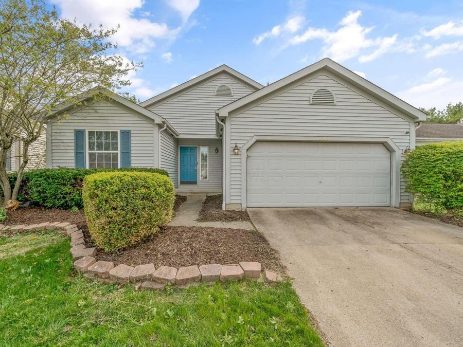 6749 Laburnum Drive , Canal Winchester, OH 43110 Photo 1