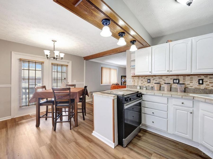 10918 Newmarket Drive, Colerain Township, OH 45251 Photo 9