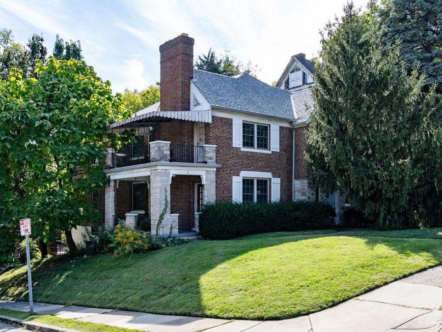 501 Terrace Avenue, Cincinnati, OH 45220 Photo 2