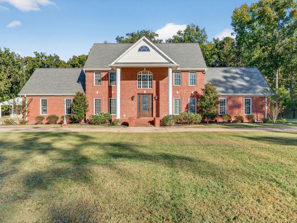2614 Rice Humphrey Rd , Puryear, TN 38251