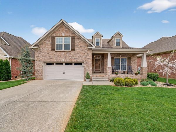 1016 Claymill Dr , Spring Hill, TN 37174