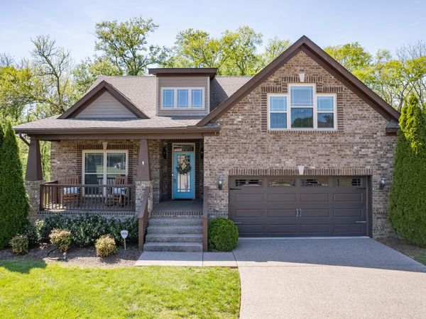 3021 Foust Dr , Spring Hill, TN 37174