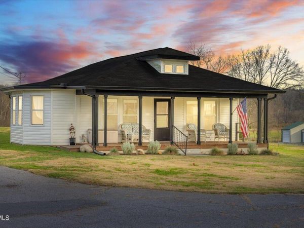 1415 Church Street, Surgoinsville, TN 37873