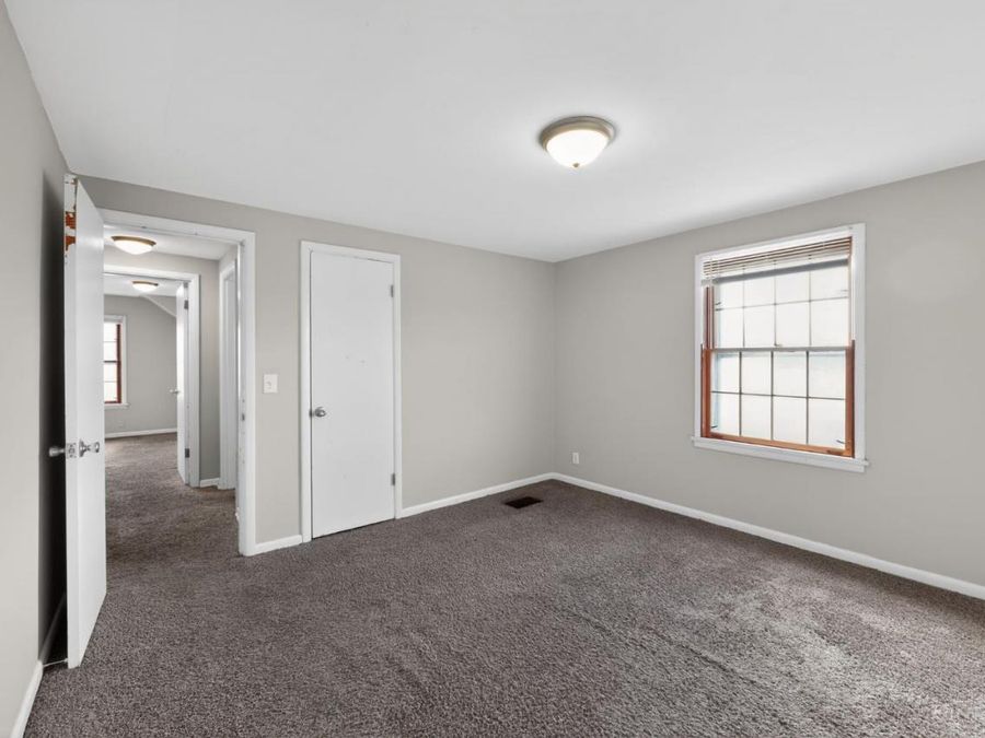 313 Pershing Avenue, Lockland, OH 45215 Photo 5