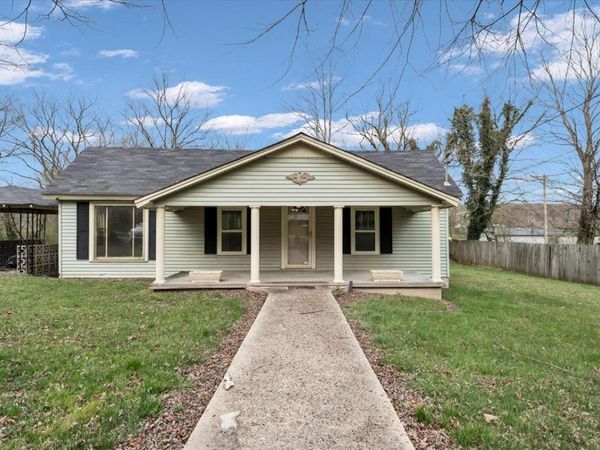 212 Saint Clair St , Tracy City, TN 37387