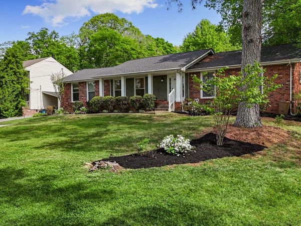 504 Colice Jeanne Rd , Nashville, TN 37221