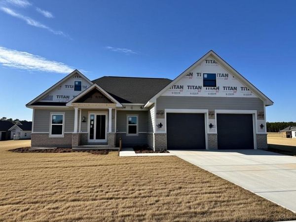 530 Cottontail Tr, Killen, AL 35645