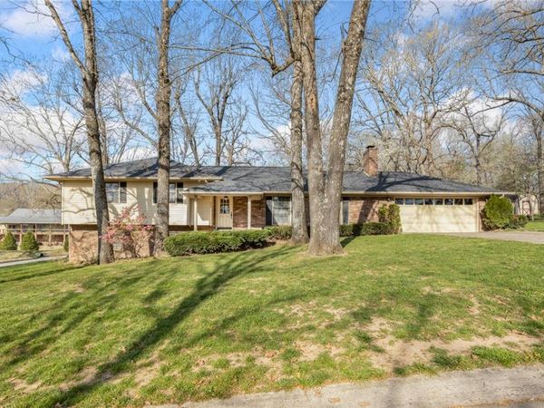 406 Oxford Street , Harrison, AR 72601