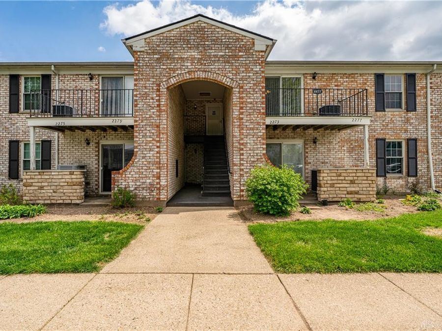 2277 Crew Circle, West Carrollton, OH 45439 Photo 1