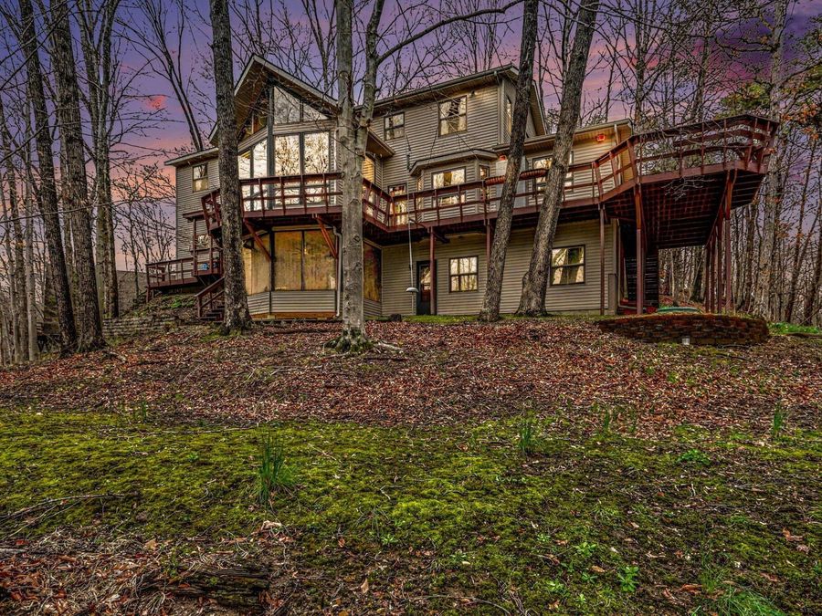 F-3 Ute Court , Hideaway Hills, OH 43107 Photo 1