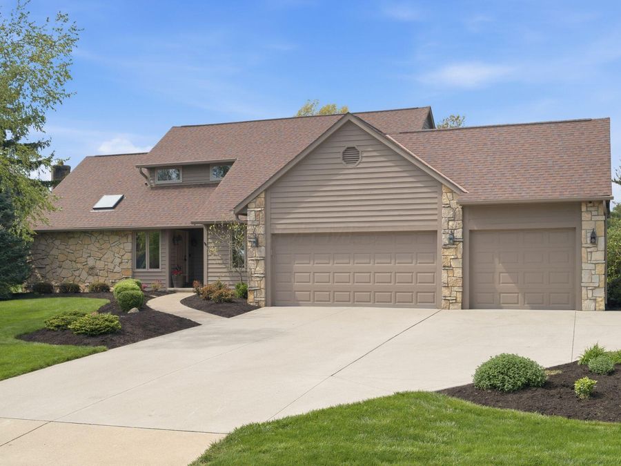 8628 Finlarig Drive , Dublin, OH 43017 Photo 1