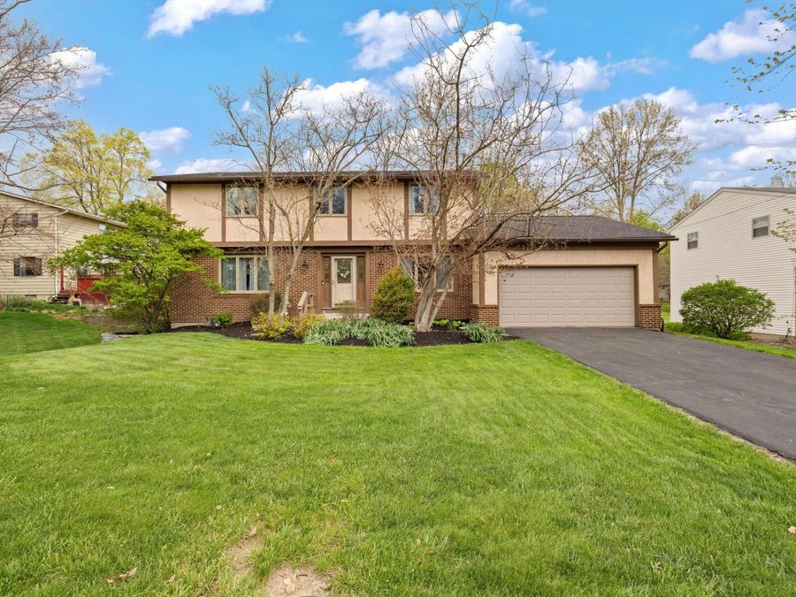 250 Devon Road , Delaware, OH 43015 Photo 1