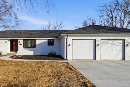 4210 Prairie Road , Fremont, NE 68025