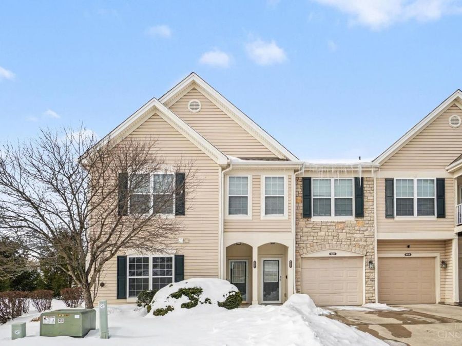 9305 Bridgecreek Drive, Springfield Township, OH 45231 Photo 1