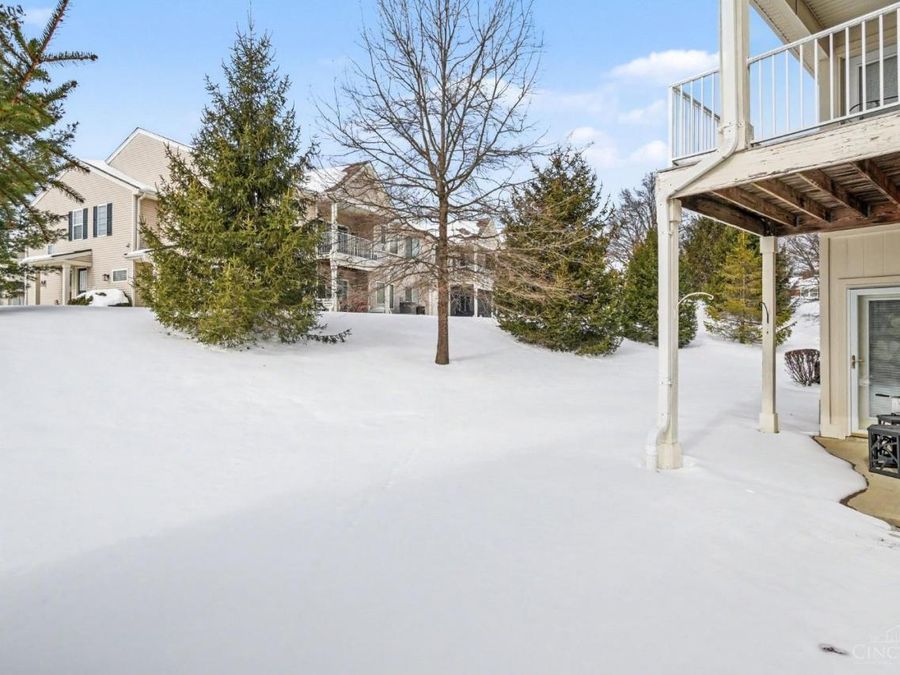 9305 Bridgecreek Drive, Springfield Township, OH 45231 Photo 23