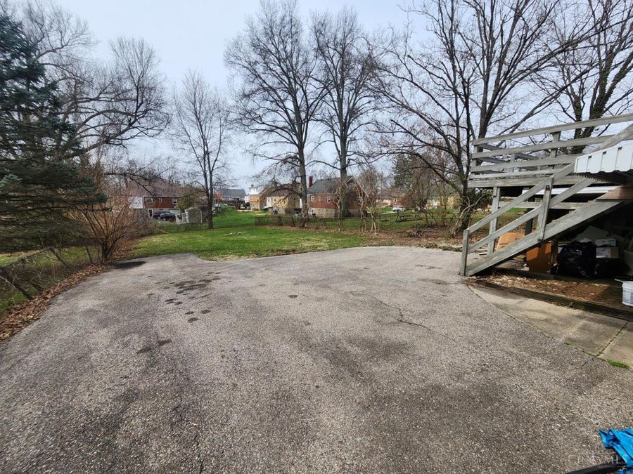 1063 Anderson Ferry Road, Delhi Township, OH 45238 Photo 9
