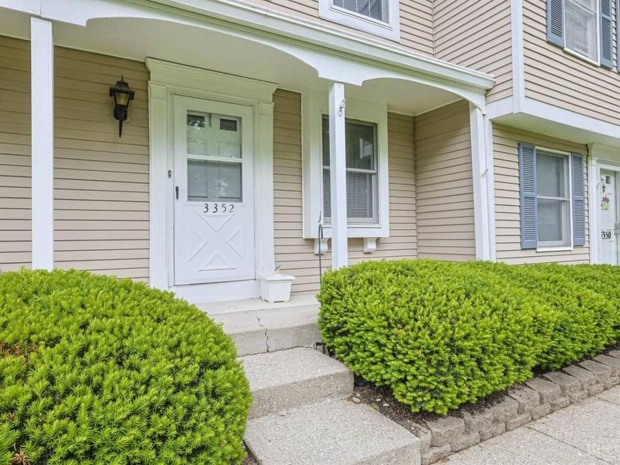 3352 Huntsman Trace, Pierce Township, OH 45102 Photo 4