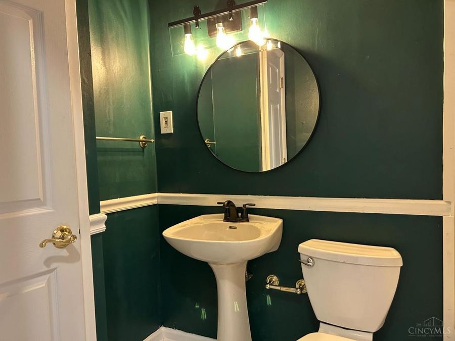3744 Dina Avenue, Cheviot, OH 45211 Photo 4