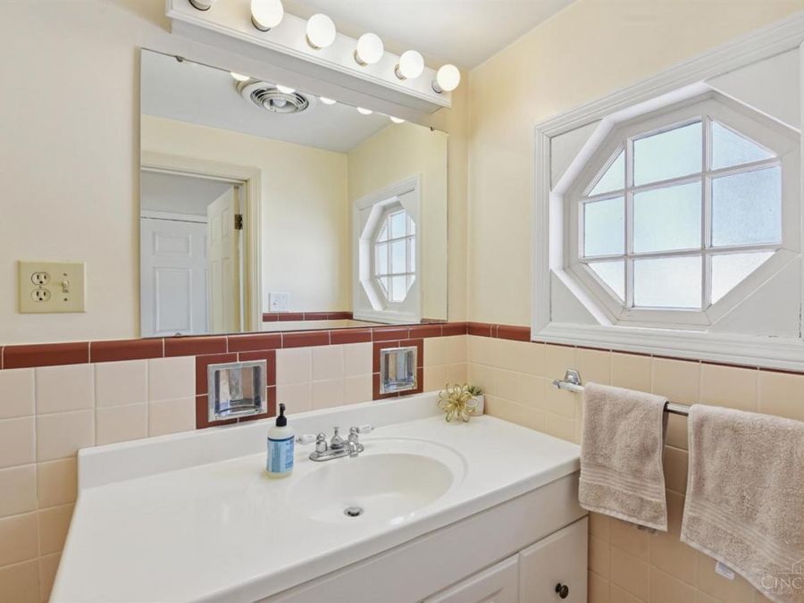 6009 Cleves Warsaw Pike, Delhi Township, OH 45233 Photo 36