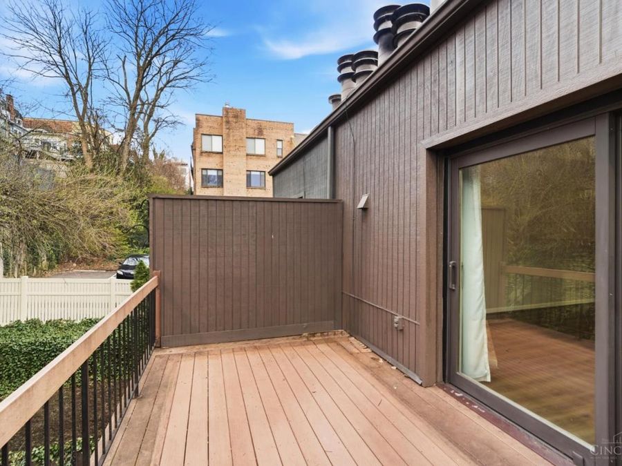 981 Paradrome Street, Unit B, Cincinnati, OH 45202 Photo 23