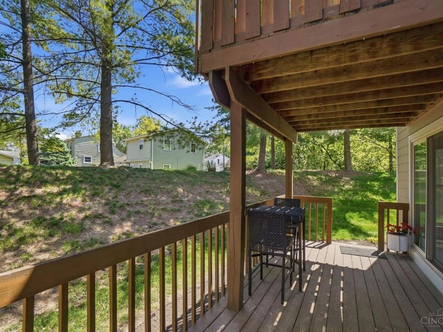 9338 Hunters Creek Drive, Blue Ash, OH 45242 Photo 49