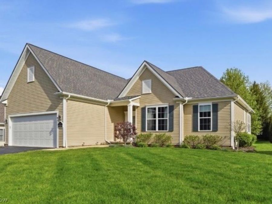 8155 Knolls Way , Chagrin Falls, OH 44023 Photo 1