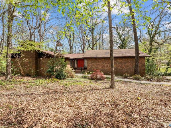 4420 Willow Bend Road SE, Decatur, AL 35603
