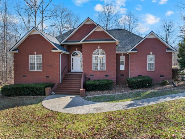 1728 Sears Roebuck Rd , Tullahoma, TN 37388