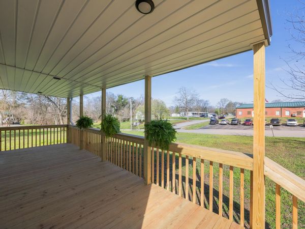230 Texas Ave , Parsons, TN 38363