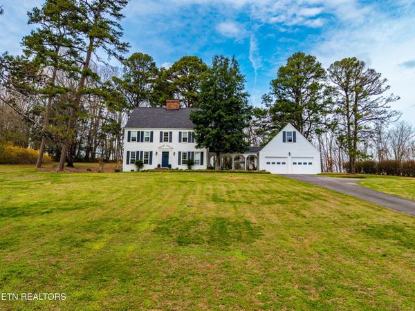 2747 Mountain View Rd , Lenoir City, TN 37771