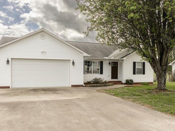 222 Mulberry Lane NE, Cleveland, TN 37312
