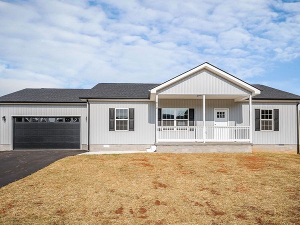 912 Frank Anderson Rd , Sparta, TN 38583