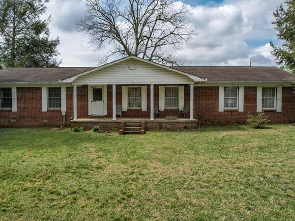 313 Bryson Street , Athens, TN 37303
