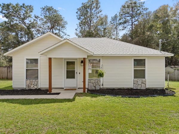 2517 Sunset Drive, Crestview, FL 32536