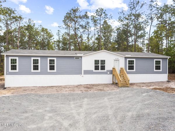 110 SLIPPER Way, Hawthorne, FL 32640