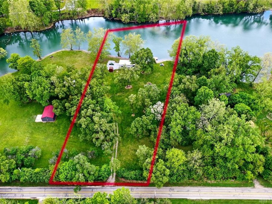 3899 Powell Road, Huber Heights, OH 45424 Photo 1