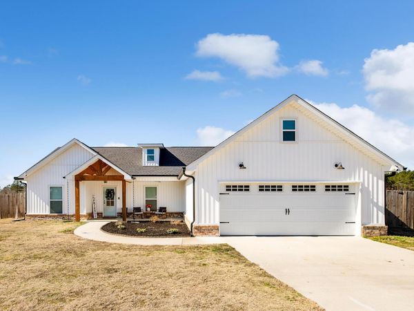 11638 Mars Hill , Bauxite, AR 72011