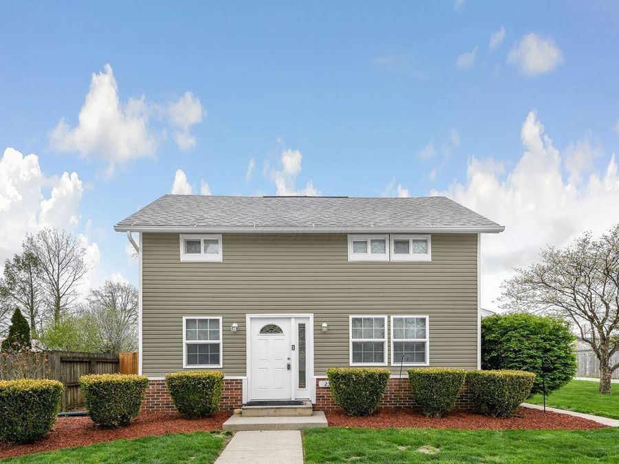 238 S Vine Street , Pataskala, OH 43062 Photo 1