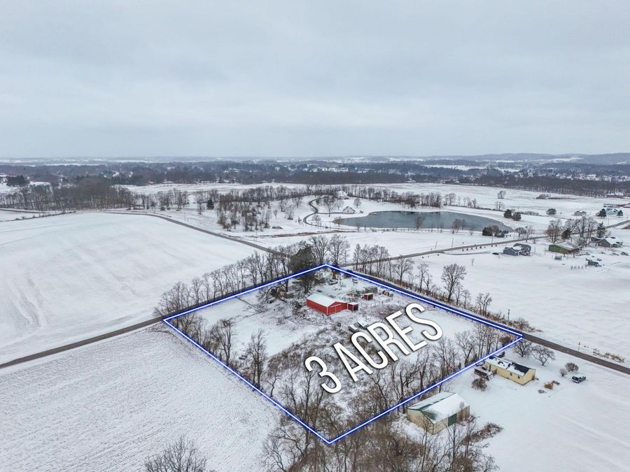 6985 Royalton Road SW, Lancaster, OH 43130 Photo 1