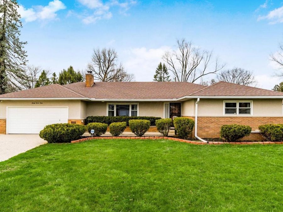2740 Berwick Boulevard , Columbus, OH 43209 Photo 1