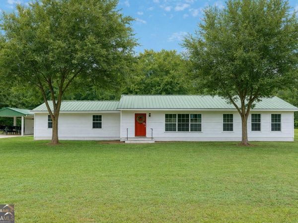 2656 Ware Street, Blackshear, GA 31516