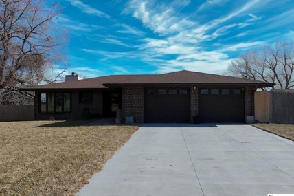 4320 N 14th Street , Lincoln, NE 68521